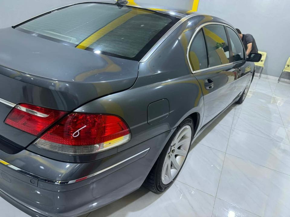 بي ام باخرا موديل 2008 محرك 8 سلندر حجم 740 سياره مكفوله من كصه وصبغ سياره جاهزا من كلشي سياره ادوات ادوات سعر 75   قفل شراي يتصل رجاء مو شراي لا يتعبني ***********
