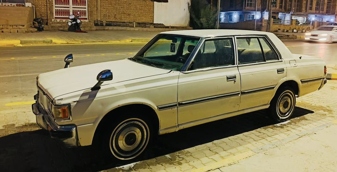 ‏سيارة كراون للبيع جاهزة أنتيكه باسمي
‏الاستفسار على هذا الرقم ‭٠٧٧٣ ٥٣٠ ٨٣٩٦‬ ￼
