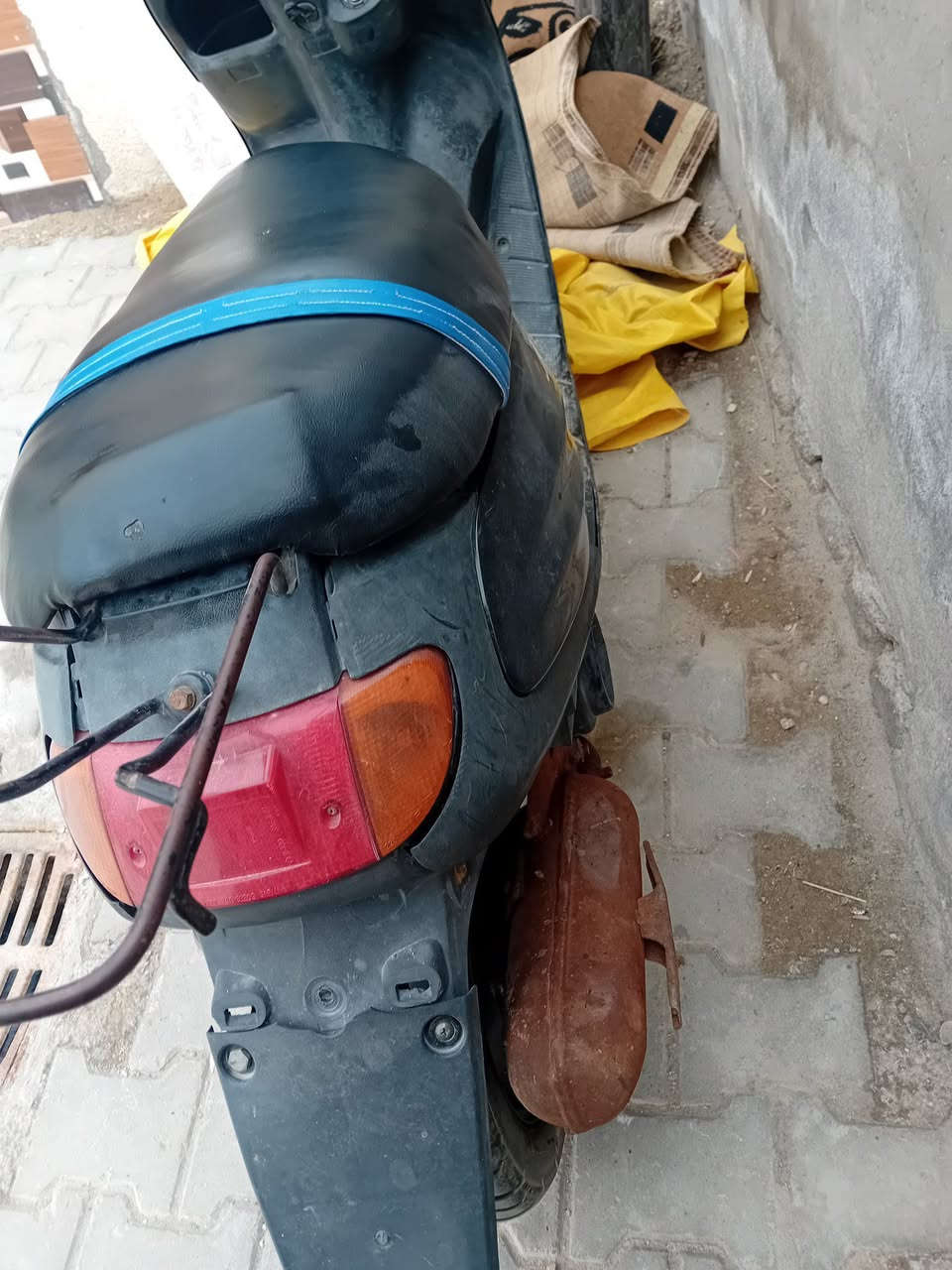 سلام عليكم دراجة منغولي البيع كهريات شغالة مكينة ناعمة حرسة كفراتة لاصلية جاهزة تواير جدد سلف شغال مكاني رميثة ٢٧٥ وبيها مجال بصيط


**إذا كنت صاحب هذا الإعلان وتريد حذفه لأي سبب، رجاءا أرسل رسالة إلى الدعم الفني**