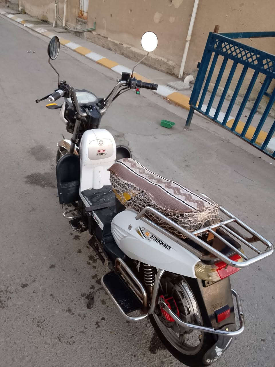سلام عليكم دراجه شحن هارلي بطاريات وسط زينه نظيف 70/100 اشاير لايتات شغاله السعر 300 وبيه مجال


**إذا كنت صاحب هذا الإعلان وتريد حذفه لأي سبب، رجاءا أرسل رسالة إلى الدعم الفني**