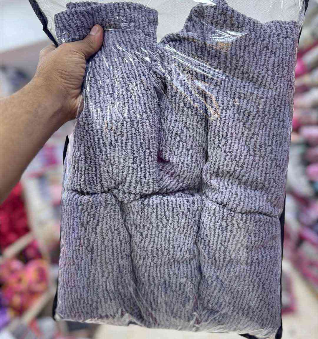 كفر كامل للركنه والصالون والانتريه 
الخامه الجكار 
تقيله وتستحمل معاكي 
يلا مستنيه أيه احجزي معانا 
كل إللي عليكي تبعتي صورة الطقم بتاعك علي رسائل الصفحه 
والأسعار عندنا غير 🌹🌹🌹


**إذا كنت صاحب هذا الإعلان وتريد حذفه لأي سبب، رجاءا أرسل رسالة إلى الدعم الفني**