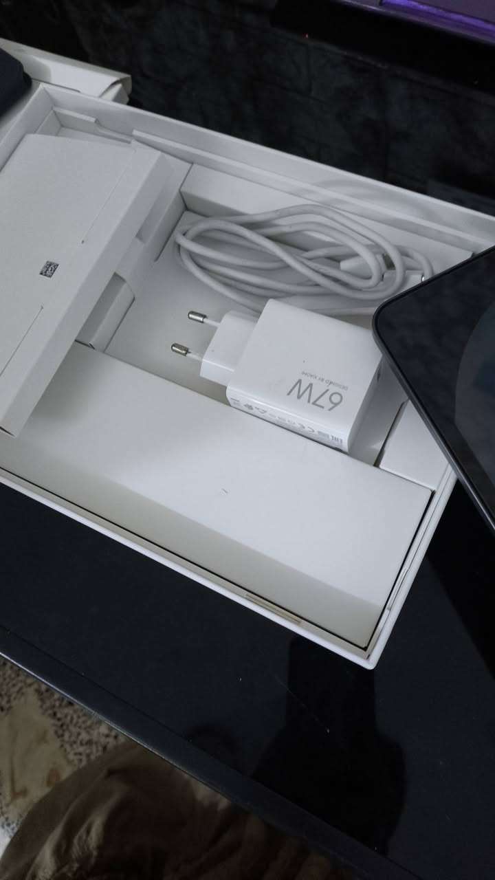 xiaomi Pad 7 Pro
ايباد شاولي بات 7 برو جديد 
بطارية 8850
معالج Snapdragon® 8s
144 هيرتز ذاكرة 512
 مستخدم 10 ايام
سعره 650$ قفل


**إذا كنت صاحب هذا الإعلان وتريد حذفه لأي سبب، رجاءا أرسل رسالة إلى الدعم الفني**