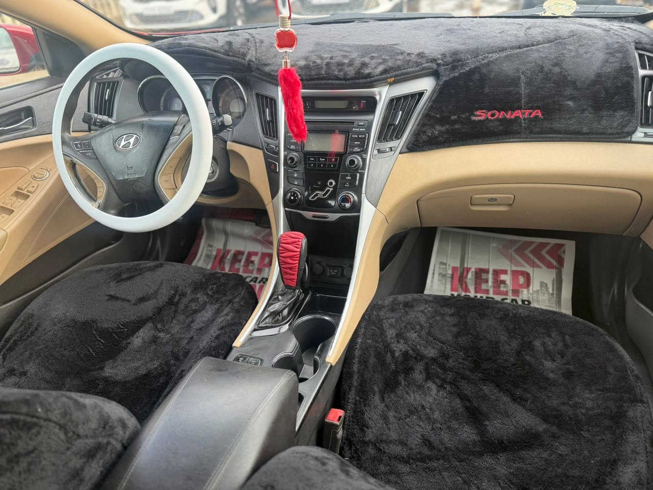 سوناتا امريكي موديل ٢٠١٣
حادثها فقط بنيد. ماشية ١٤٥ . سعرها مناسب جدا ١٠٥ وبيها مجال جدا قليل.. 
للاستفسار اتصال او واتساب
***********
