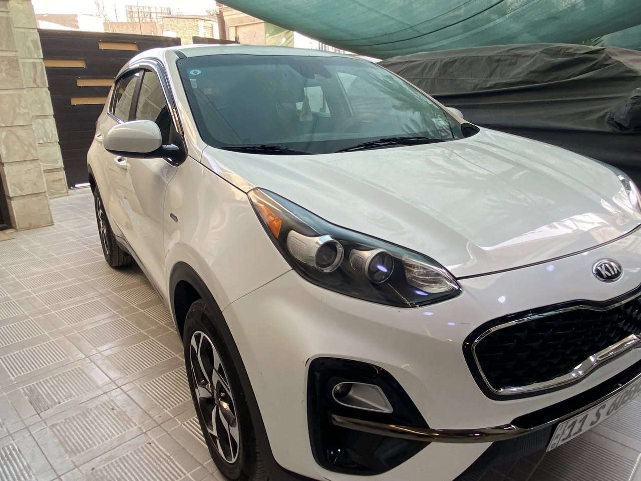 كيا ( سبورتج 2022)وارد أمريكي حادث السياره كما موضح بل الصوره
مواصفات السياره قطعتين تبريد امامي خلفي

شاشه (ابل كاربلي بلادي)

ثلاث وضعيات قياده (ايكو.نورمال.سبورت)

سايدبريك ب(لقدم)

كامره محيطيه حساسات

تحكم ستيرن جهتين 

كير(اي تي.AT)بلادي

ماشيه 65الف رقم بغداد

(بسمي)تحويل مباشر

مكان السياره بابل شارع أربعين 
السعر 190 وقابل للتفاوض 
للتواصل ***********
***********
