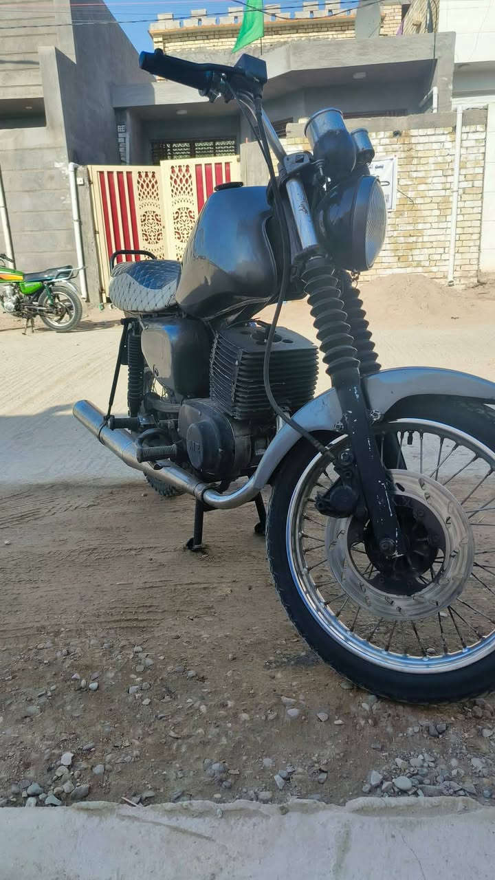 السلام عليكم عندي هاي الدراجه سعره ١٨ ورقه سنويه ألماني ديالى أريد مراوس بسيارة حك سعره


**إذا كنت صاحب هذا الإعلان وتريد حذفه لأي سبب، رجاءا أرسل رسالة إلى الدعم الفني**