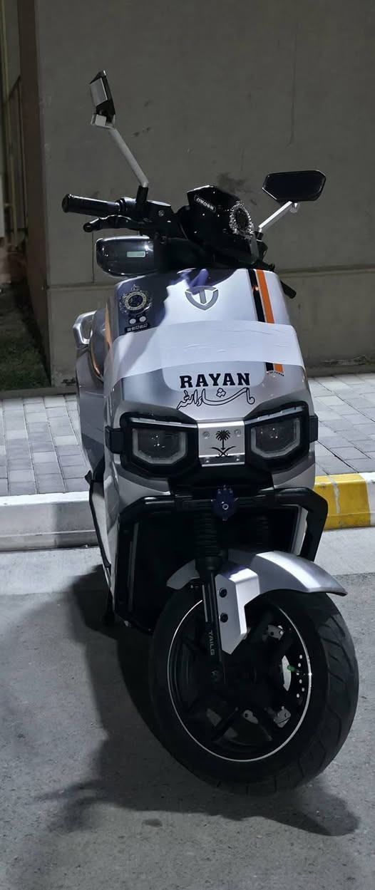 السلام عليكم للبيع دراجه شحن نوع ريان وحش الكون الدراجه نضيفه مابيها اي نقص السعر 975وبيها مجال عنوان مجمع بسمايه السكني للستفسار اكثر *********** فقط بيع لايوجد مرواس
