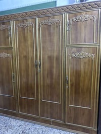 كنتور • ميز تواليت
