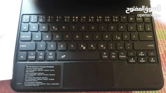 السلام عليكم
كيبور ايباد 11  للبيع 
السعر 50,000 و بي مجال 
العنوان  بغداد / الكرادة 
واتساب / ***********
