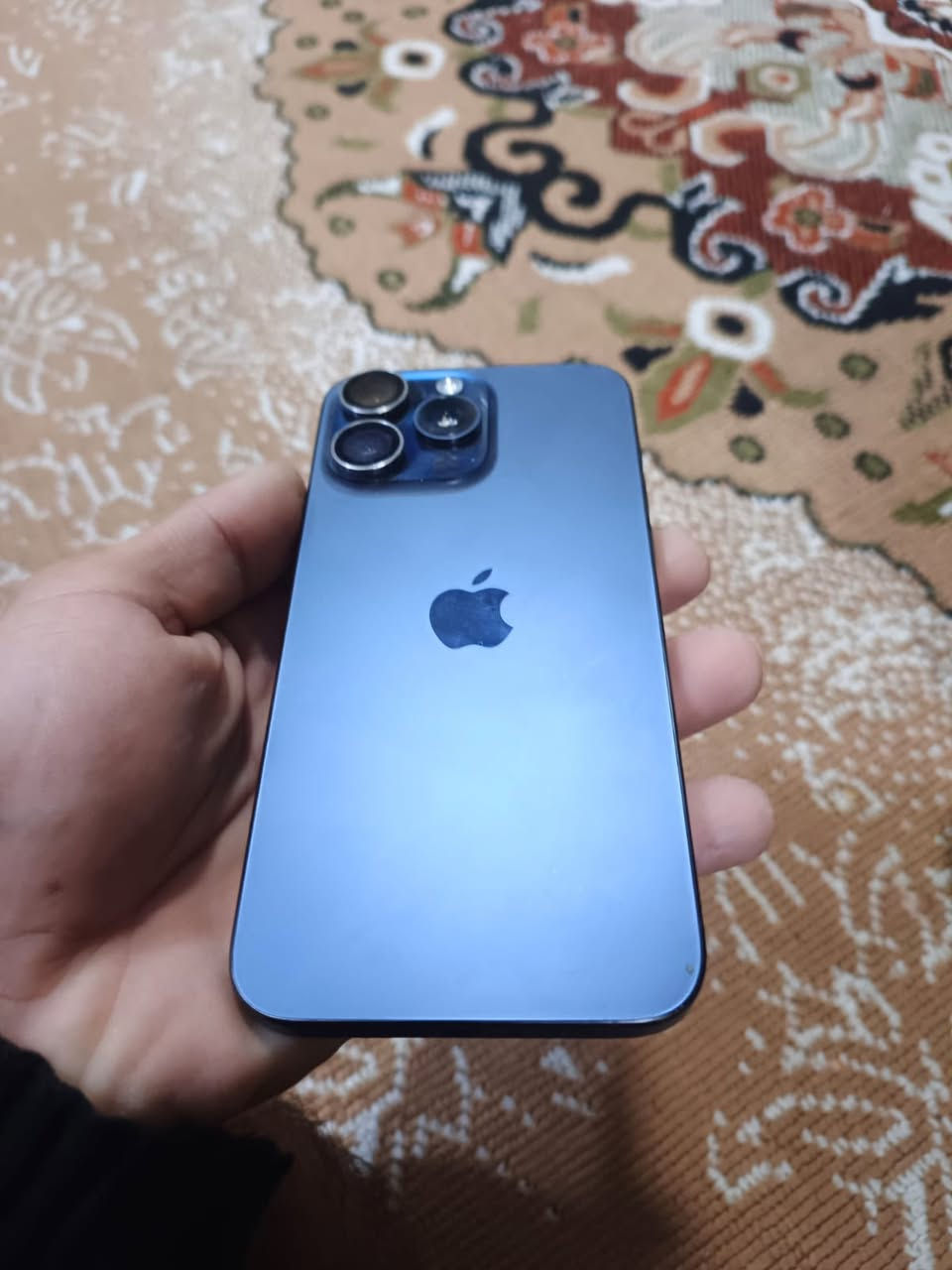 15 برو ماكس
بطاريه 87 
وتر بروف 
كامل ملحقاته كارتونه وكاله 
فول نضافه 
السعر 1050 
***********
