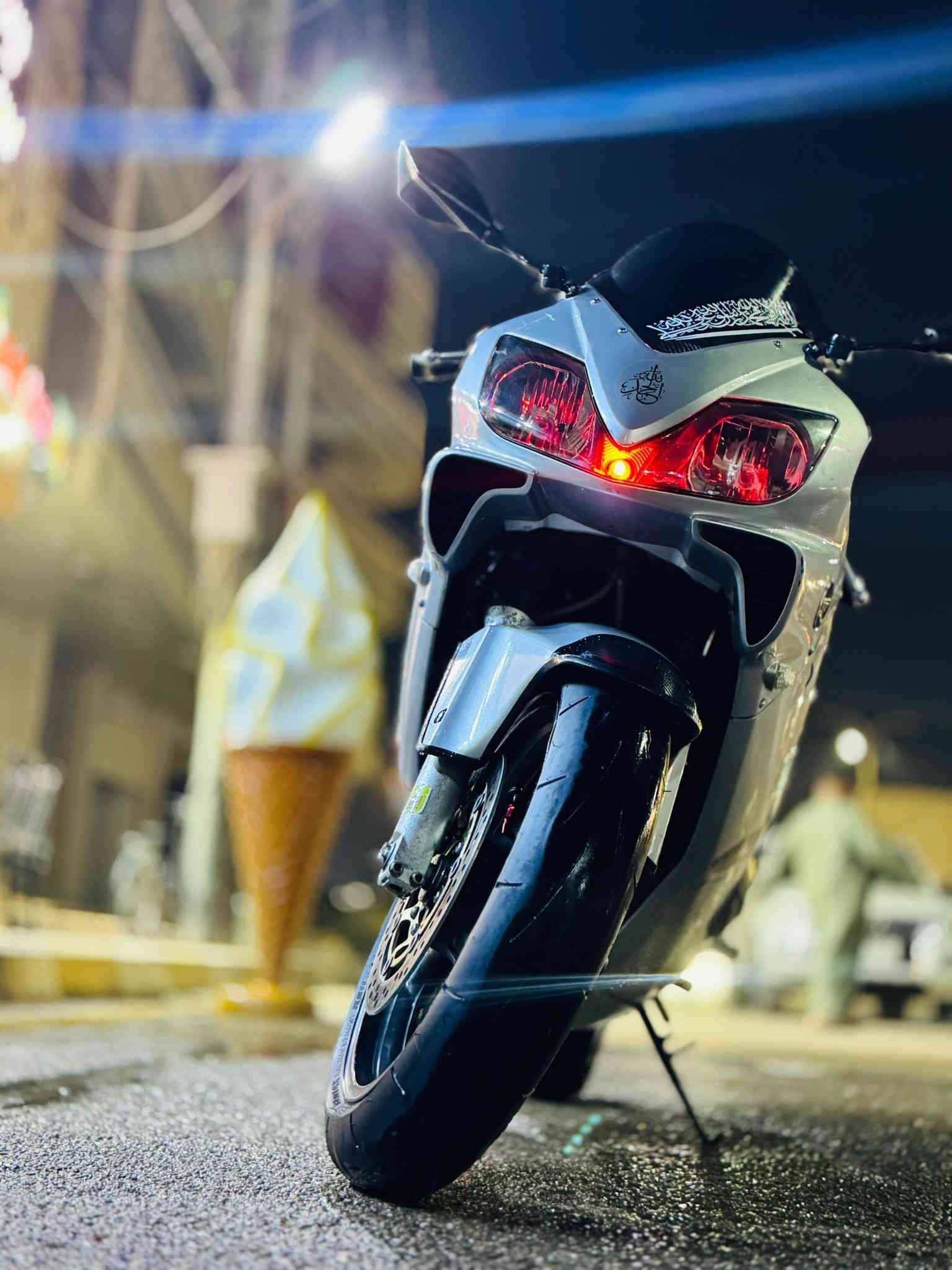 السلام عليكم دراجه F4i 2004
دراجه مثل مموضح بلصوره شلع معدل لاتبخير لاتنقيص لاصوت نعومه خير من الله بطناش تعليك فصلات تخم تاير جواها كهربائيات شغاله كلها/تراي للبصرا.. مكان صلاح دين دجيل سعر دراجه 18 قفل علمن دراجه بدون اوراق ***********
