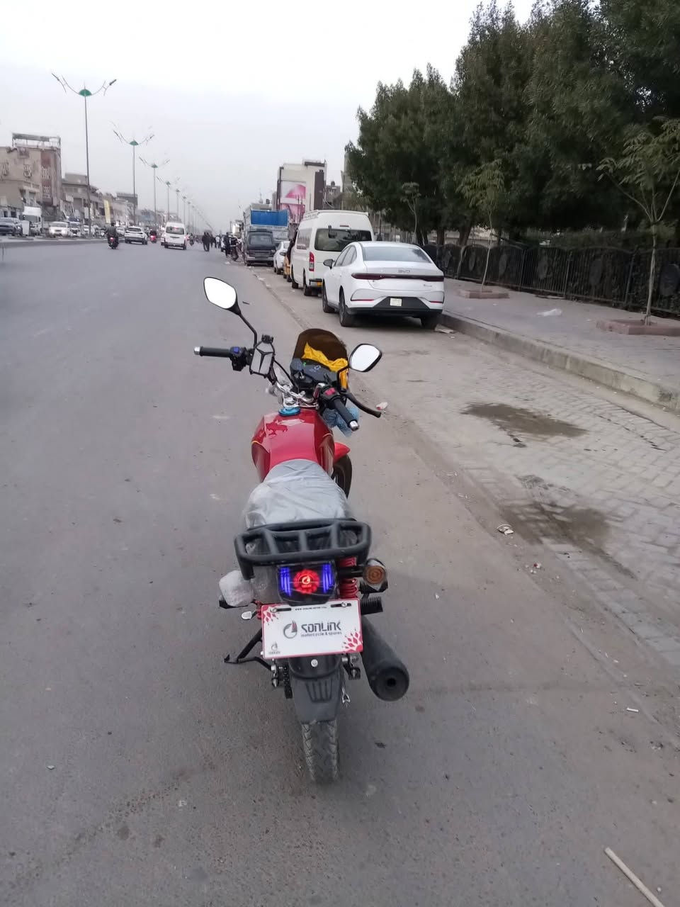 سلام عليكم دراجه للبيع زيرو صار يومين منزلها من المعرض سعر مليون اتصال ‏‏‪***********‬‏
