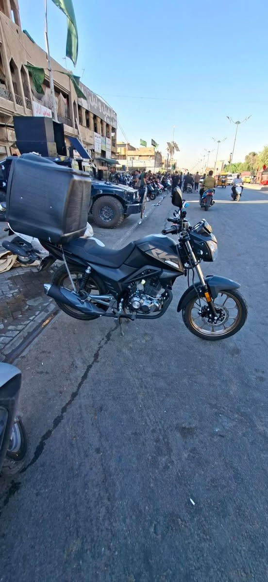 سلام عليكم دراجه RK 200cc بعدها زيروو ماشيه ٢٠٠٠ بس مكفوله من مكينه وكير وشاصي كهربائيات كلجات كلشي بيها زيرو مرقم اربيل سنويه ولوحتين الدراجه بأسمي تحويل ثاني يوم دراجه كامله من صندوك وستاند دراجه معروضه ب مليونين و ٧٠٠ مكاني شعب حي اور وهذا رقمي ***********
