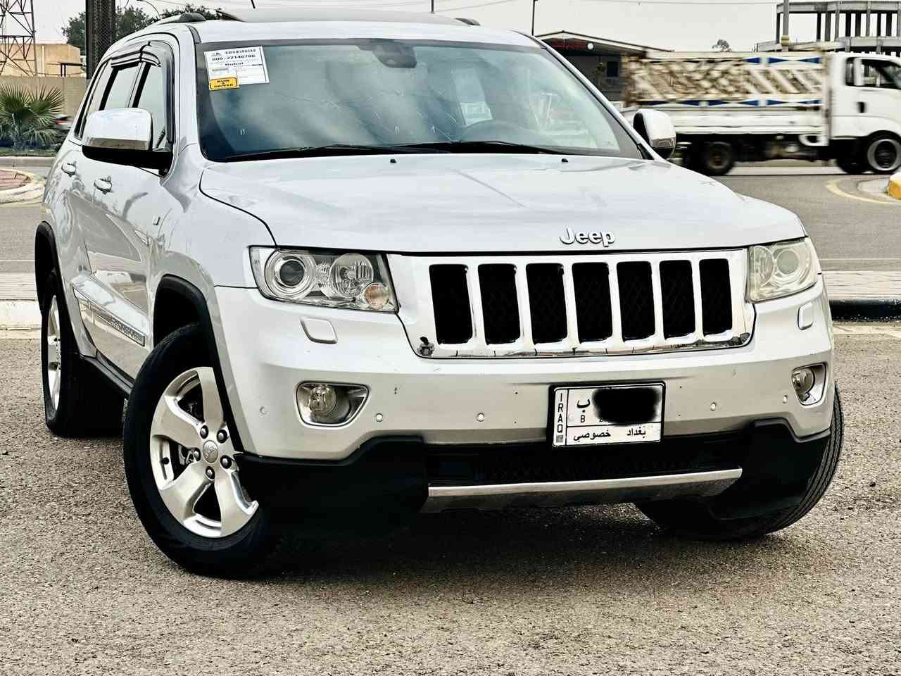 السلام عليكم جيب خليجيه 2012 فول 1/1 سونار مرفق بل منشور 
بنوراما بصمه ابواب +بصمه تشغيل
تبريد قطعتين 
مكينه 6 3600 
مري قلاب 
كشنات جلد 
خزن ميموري 
ستيرن كهرباء 
دمام صوت بلاد مضخم
ويل كب ستيل المرغوب 
زراك لايت حساسات امامي وخلفي
كشافات LAD
شاشه كامره كشن تبريد وتدفئه 
اعله فئه بل خلجي 
كفاله من الصبغ والضربه  
مكينه كير حداديه كفاله عامه
مكان السياره كربلاء السعر 168 
***********
