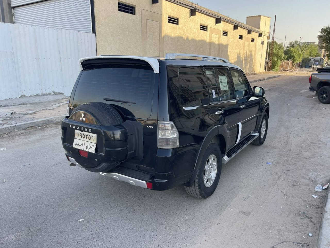 السلام عليكم باجيرو 2008 حبتور مكينه 3500 بيها صبغ 3 قطع اثر جراد فول مواصفات فتحه تحكمات كشنات كهرباء كشنات جلد مري شفط 7 راكب 3 قطع تبريد تريد تحويل او وكاله مباشر السياره جاهزه من كلشي مكانها بغداد السعر 89 وبيها مجال ***********
