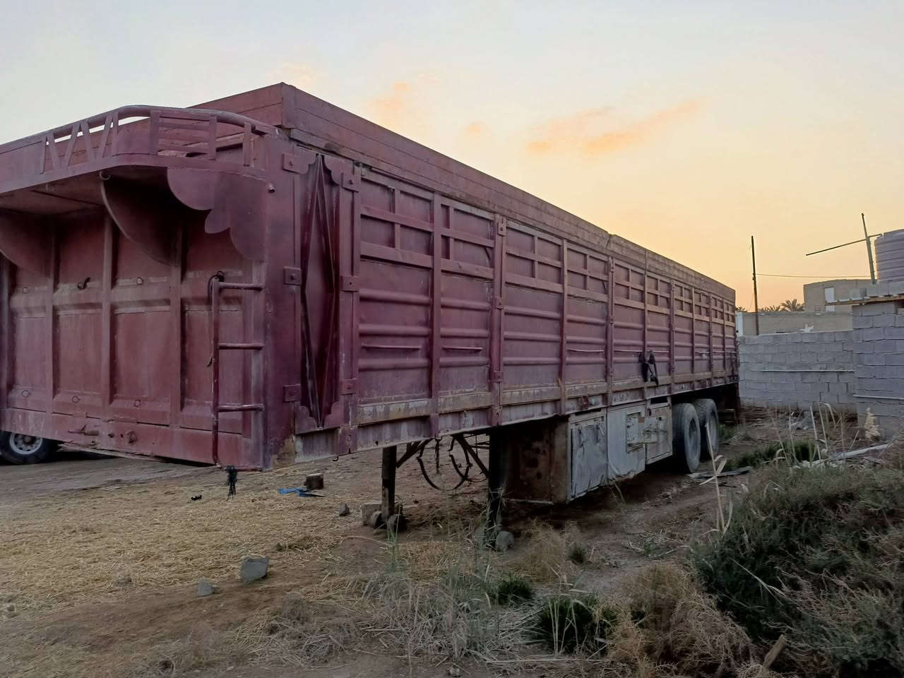 عربانه للبيع شاصي اوربي مكفول الطول 12.50 عنوان واسط الصويرة السعر 45 بيها مجال 
***********
