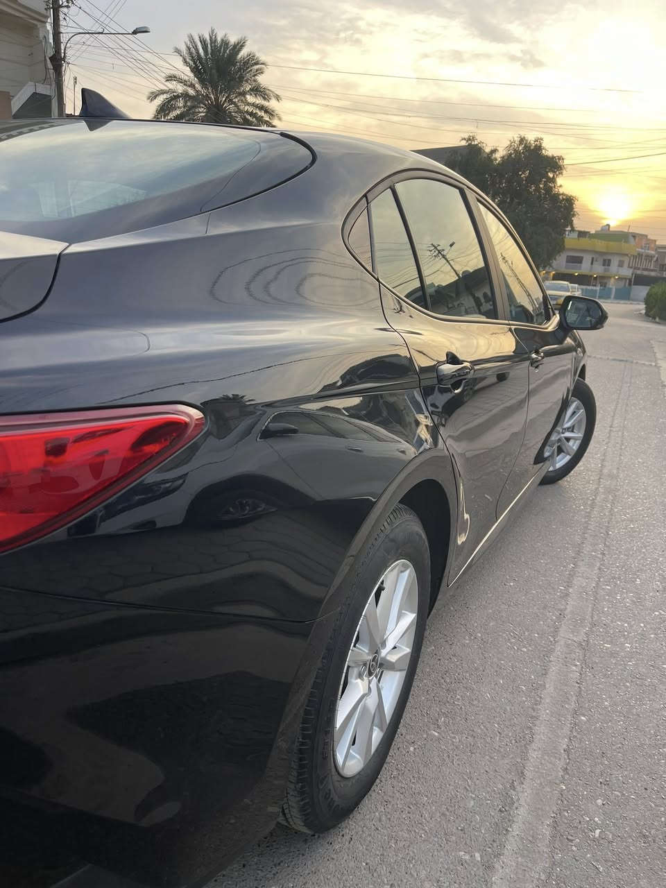 سلام عليكم
تويوتا كامري هايبرد موديل 2025 الشكل الجديد

وارد امريكي بطارية ليثيوم 

ماشيه 7mi

شاشة كبيرة Apple CarPlay & android auto

كاميرا خلفية متعددة 

رادار امامي

مانع تصادم PCS  

مساد تحديد المسار —— LDA

‏BSM —— نظام النقطة العمياء

‏PDA —— مساعد القيادة التفاعلي

‏RCTA —— رادارات خلفية

‏SEA —— نظام الخروج الآمن 

‏RSA —— قراءة لوحات الطريق

مثبت سرعه تفاعلي —— ACM

‏AUTO PILOT —— سائق ذاتي 

مانع انزلاق العجلات —— ABS

‏TCS —— مانع الانزلاق 

دخول ذكي

شاحن وايرلس

هندبريك كهرباء

نظام صوتي مميز

حساسات ضغط الهواء في الإطارات

حساسات دخول الإنفاق

🚨⚠️صور الحادث بلمنشور

ايرباك ستيرنك فقط

حادثه فقط بنيد صبغ بدون شواصي

رقم بغداد باسمي

سياره كلش جديده وحلوه ومابيه اي نقص

سعر ب20800$ وبيه مجال

شتين وثمنميه 

للاستفسار

***********
