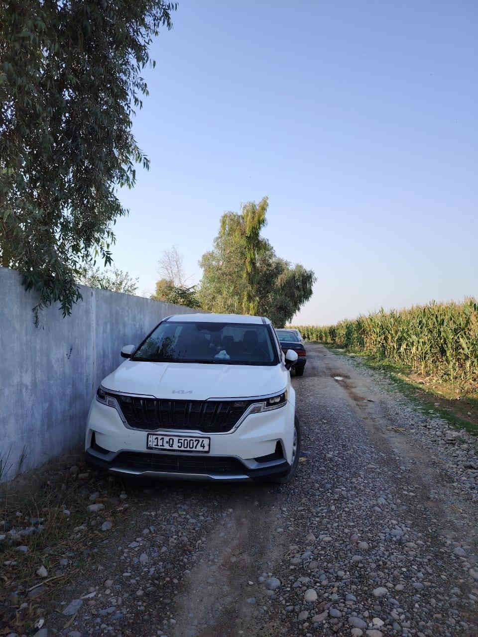 السلام عليكم 
كرنفال موديل 2024
رقم بغداد بأسمي 
حاثها مرفق بالصور بچم كبس 
مواصفات 
حساسات امامي خلفي 
رادارات 
ابواب كهرباء 
بصمات
تشغيل بصمة
تشغيل 🔛 عن بعد
محرك شرط
گير شرط 
تواير جديدة
صدر جديد 
سيارة جاهزة 
وبعد بيها مواصفات النوب
ماشية 120 الف 
السعر 275
***********
مكاني كركوك واتواجد في بغداد
