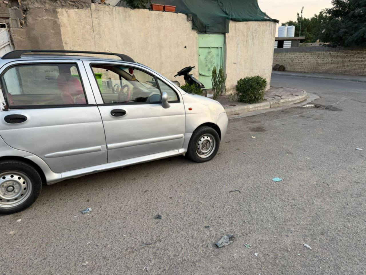 سياره كيوكيو مديل 13
مصبوغه صبغ عام لجماليه 
كير اوتوماتيك سياره نضيفه محرك نضيف كلش شغال
تبريد كير حساس مكان واسط الكوت ***********
سعر25وبيه مجال رقم واسط
