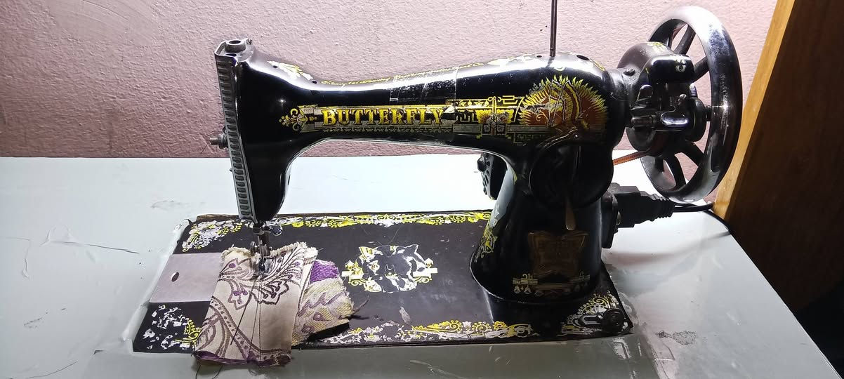 مكينه الفراشة لاصليه خياط فول واني شاهده ع كلامي خياطها يخبل ونظيف 60اريدها


**إذا كنت صاحب هذا الإعلان وتريد حذفه لأي سبب، رجاءا أرسل رسالة إلى الدعم الفني**