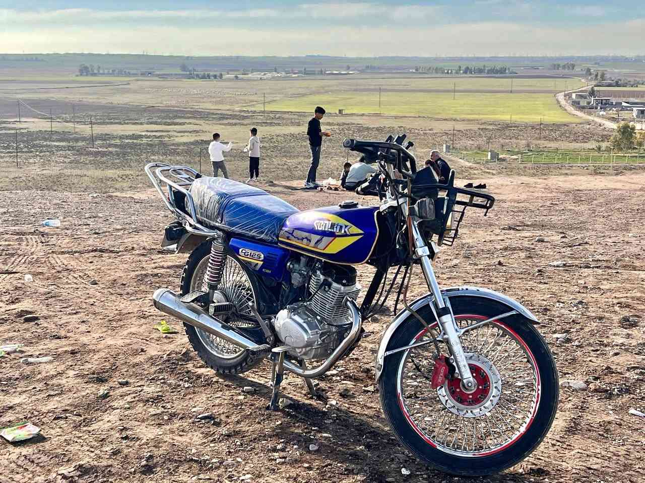 السلام عليكم شباب دراجة كلش نظيفه موديل 2023 اصبانة ما مضروب امرقم السعر مليون و 250 وبي مجال


**إذا كنت صاحب هذا الإعلان وتريد حذفه لأي سبب، رجاءا أرسل رسالة إلى الدعم الفني**