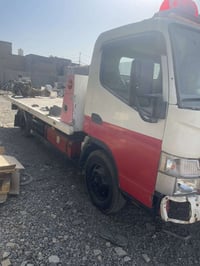 يالله سلام عليكم للبيع كنتر موديل 2003رقم بغداد بسمي تحويل مباشر بدي ت...