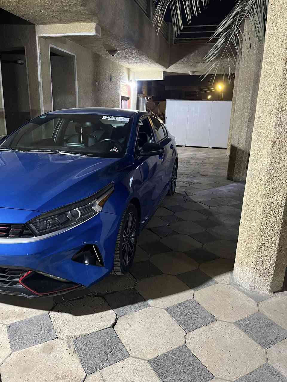 السلام عليكم كيا فورتي GT LINEوارد أمريكي موديل 2023
فول عدا الفتحة
رقم بغداد الجديد
محركها 2000دوش
شاشه كبيرة 
كاربلاي 
تحكمات ستيرن جهتين
تحديد مسار وسرعة
نفاط عمياء 
بصمة تشغيل 
بصمة ابواب 
تشغيل عن بعد 
كاميرا دوارة 
وبعد بيها مواصفات 
ضررها دعامية خلفيه فقط مكفوله من الصبغ والبارد ايرباكاتها سليمة

العنوان بغداد المحمودية 

السعر 170وبيها مجال 

للاستفسار***********
