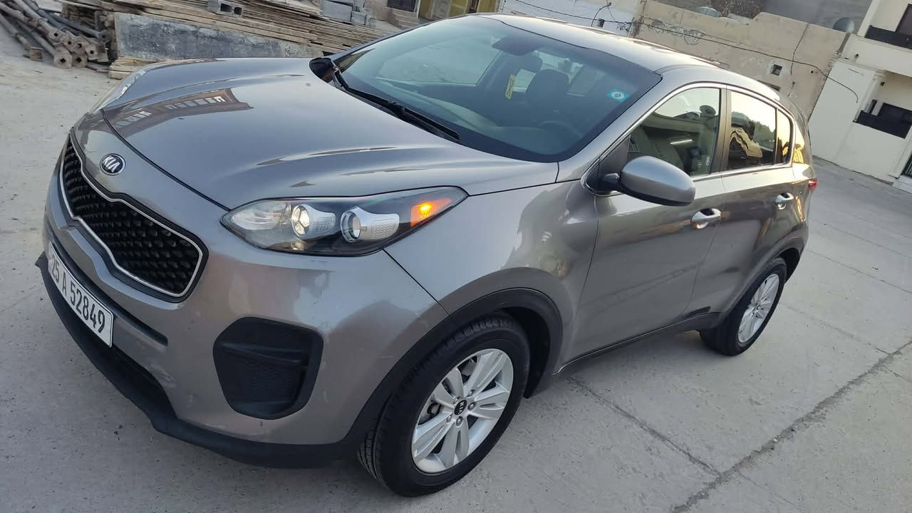 سبورتاج 2018 امريكي قطعتين صبغ باب سكن وخلف السكن شويه اكو أماكن بارد مكان سياره كركوك سعرها 150$ 
***********
