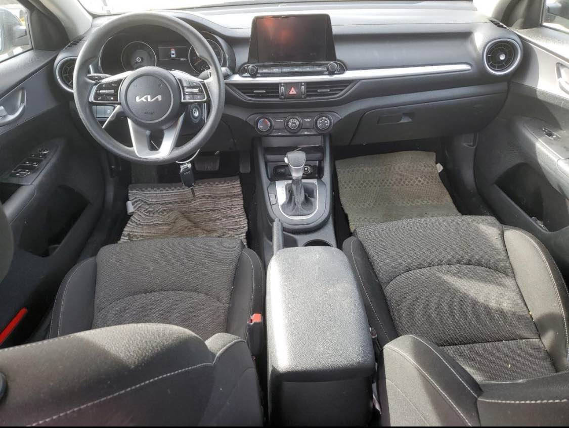 السلام عليكم 
فورتي 2022 وارد امريكي حادثها خلفي جاملغ وجنطة بدون ارباك بجم كبس مواصفات عاديه شاشه وكامره ورادار مدوشمه ارضيه وكشنات مكينه 2000 دوش مرقم اربيل عدي وكاله باسمي مكاني حلة عارضها 143 وبيها مجال *********** حلة, بابل
