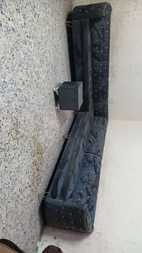 ديوان 10 مقاعد  نضيف جدا سعر 220 وبي مجال مكان بياع كو توصل بكروه رقم ...