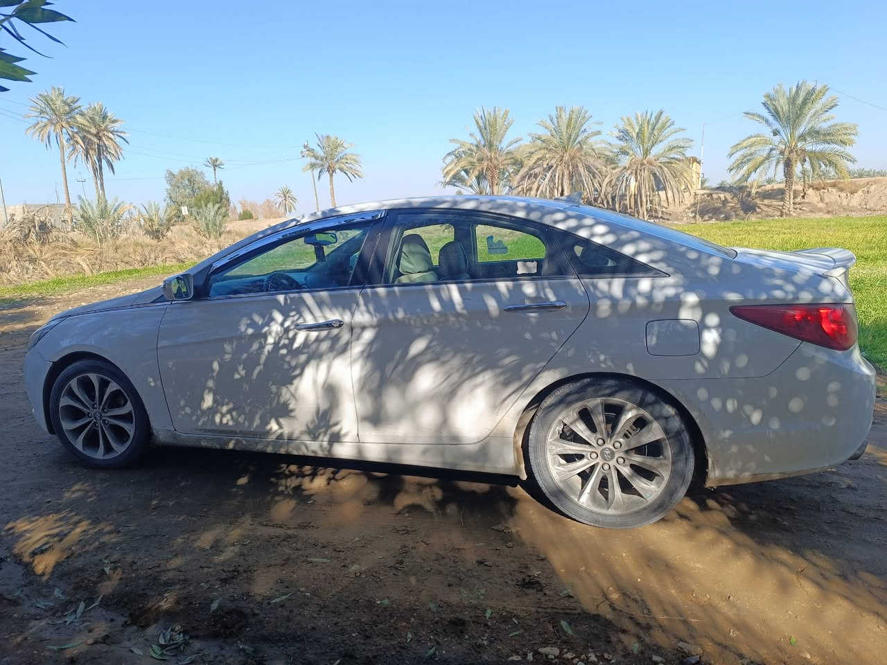 السلام عليكم سوناتا موديل 2013 وارد امريكي فول مواصفات فتحه اشاير مري شاشه شفتات استرين دبل اكزون بصمه ويل فراشه محرك 2000تيربو (السعر 100)الإتصال والاستفسار الإتصال على الرقم ***********غير متواجد عل الفيس مكان السياره كربلاء طوريج
