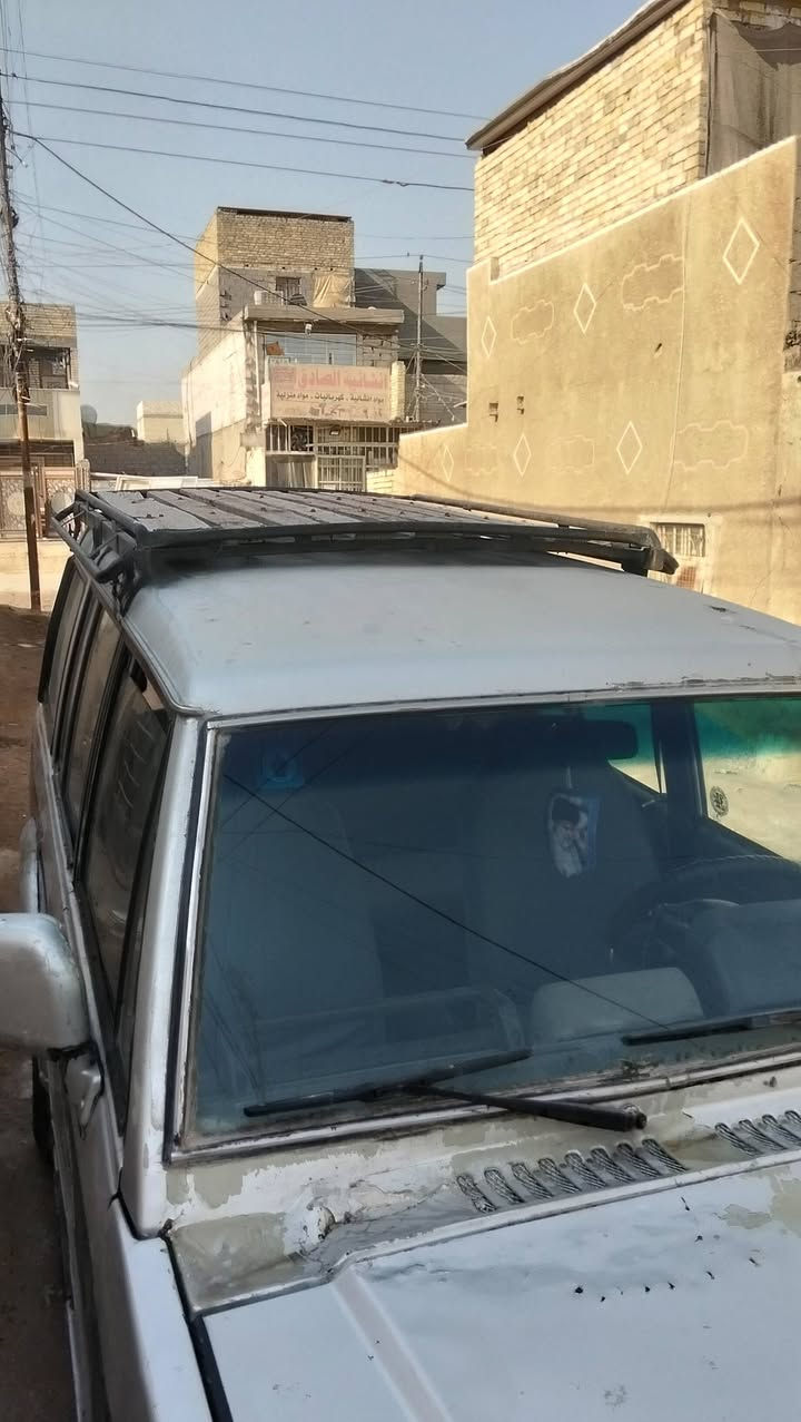 سلام  عليكم كالوبر للبيع موديل 1993  بغداد رقم انكليزي 
جديد مكينه وكيرففتي وكير اوتاماتيك هيه وخطهه مال الا 
ورفلي للبيع  عارضهه 46 وبيهه مجال ***********
