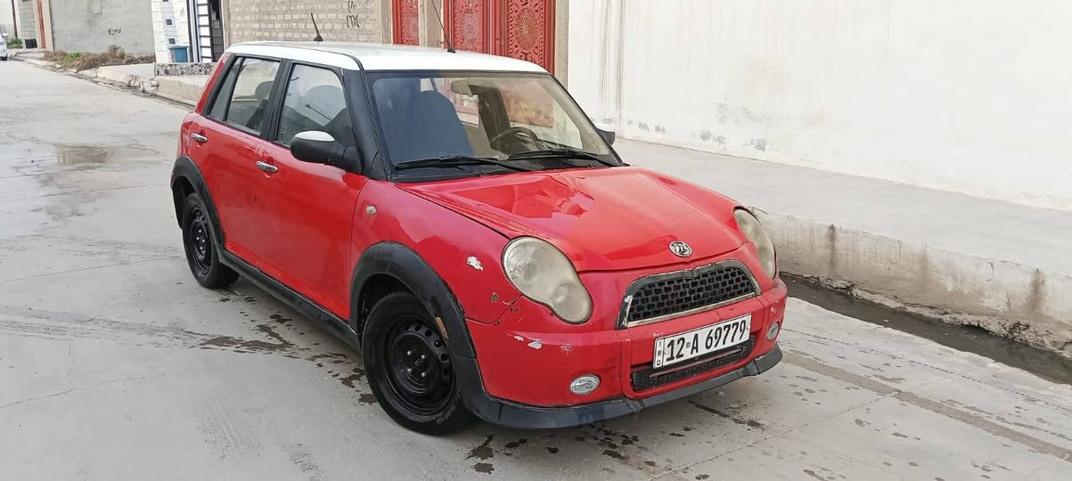 للبيع ليفان موديل 2012
السعر 35 وبيها مجال
ضرر جاملغين وباب السايق صبغ بدون داخل وبارد جاملغ وره كوبون موجود سنويه جديده صدر نظيف طخم تاير جديد سياره جاهزه ماتحتاج بس ستر ربك اترايك وين ماتحب للاتصال 
***********
***********
