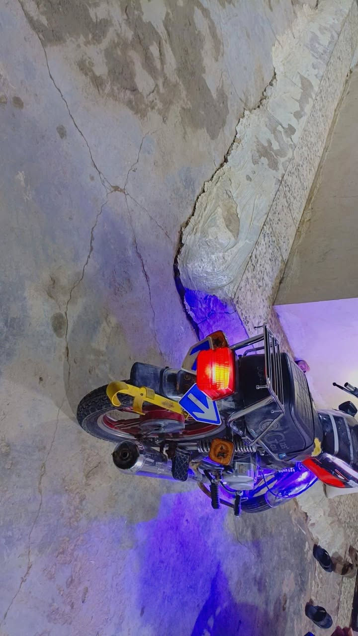 السلام عليكم
دراجه تايكر 4 ك 2020
دراجه شلعه ومعدل ونعومه المكينه  
وكلشي بيهه شغال ما بيهه نقص لو شعره 
السعر 325 وبيهه مجال بصيط 
االعنوان بغداد التاجي قرب جسر الدوار 
ه‍ ***********
