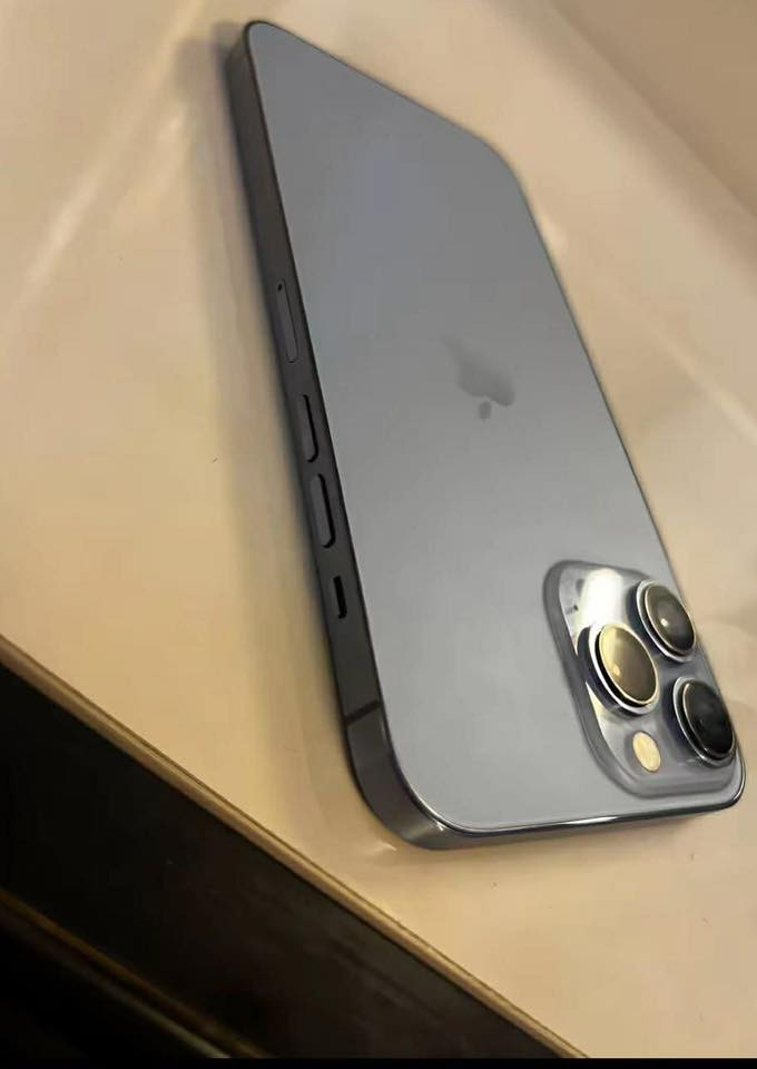 ايفون 13 برو ماكس شرق اوسط ذاكره 256 بطاريه 89 بلاد نضافه شخط واحد مابي جهاز لا مفتوح ولا مصلح لالون اسود 

هاتف ‭0783 807 0621‬ 📞👉
