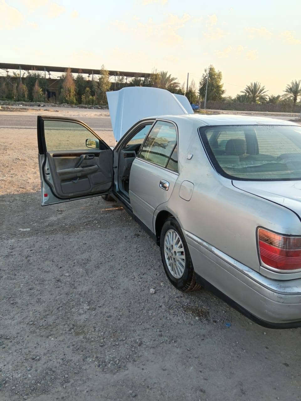 السلام عليكم...
ملكة سلفر ٢٠٠٢ كفاله مكينة كير وتبريد ثلج تخم تاير وحدادية مكفوله منهن كلهن علما السيارة نقل جثة ابيع( ادوات) لواحت وسنوية أصلية بصره شرط الحاسبة مكاني بابل السعر ٣٨ وبيها مجال
الرقم ***********
