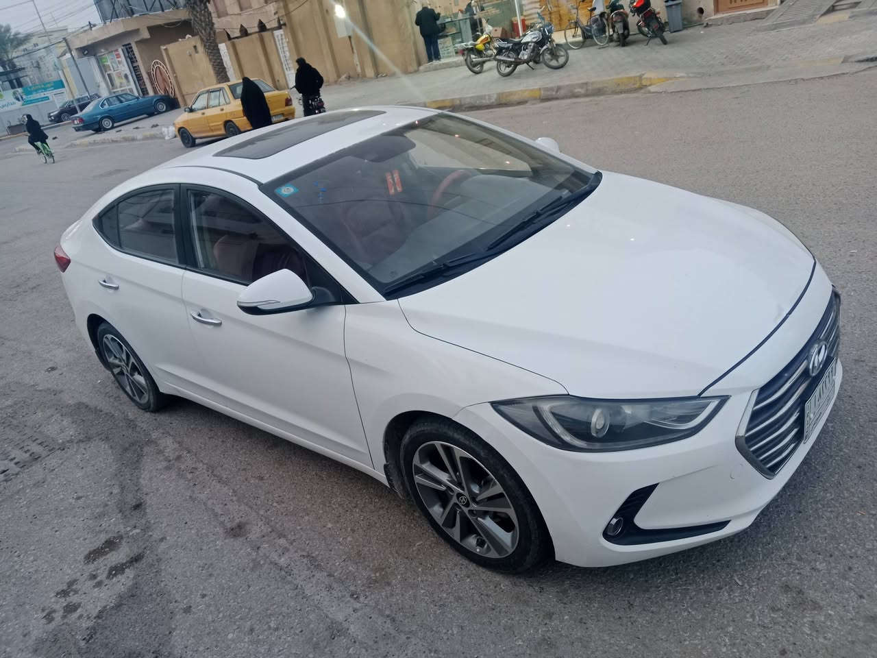 السلام عليكم سياره للبيع النترا موديل 2018 وارد  خليجي كفاله عامه كير مكينه لا تنقص لا تبخير مواصفات فول بصمه شاشه تحكم ستيرن قطعتين تبريد ميري شفط فتحه تخم تاير حداديه تبريد ثلج مكاني كربلاء السعر 143 بيها مجال رقم//***********// الهاتف
