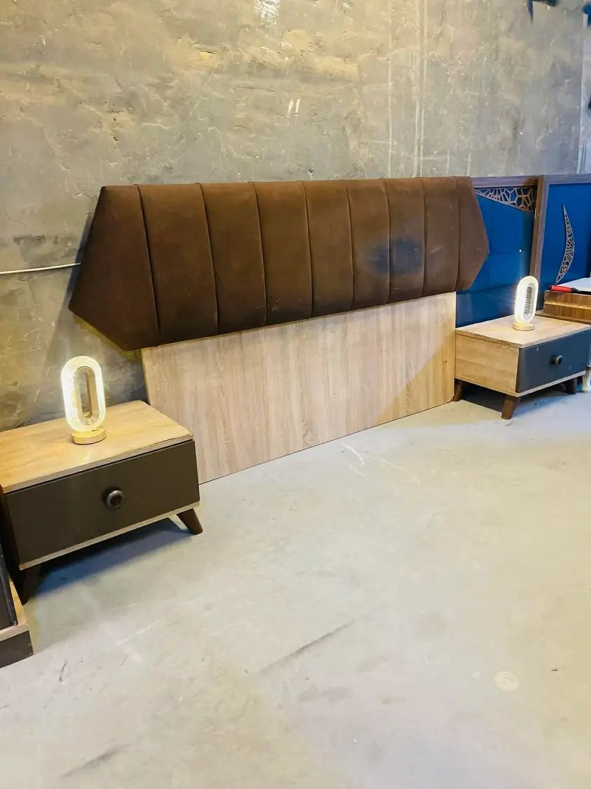 غرفه نوم تركي 🇹🇷 
7قطع  نضافه 90
السعر 400
 مع شد ونقل مجاني داخل بغداد


**إذا كنت صاحب هذا الإعلان وتريد حذفه لأي سبب، رجاءا أرسل رسالة إلى الدعم الفني**