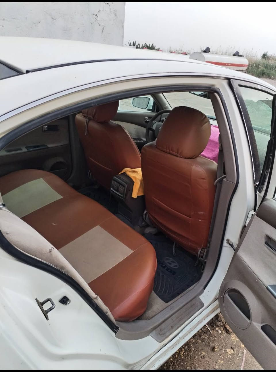 للبيع نيسان التيما موديل 2006 رقم ذي قار سياره جاهزه 
مكينه 4 سلندر مكينه وكير جدد نضيفات كهربائيات كلها شغاله حداديه تخم تاير ويل كب كامله السياره ترايها وين ما كان 
السعر 17 وبيها مجال مكانها ناصريه الاسكان الصناعي 
غير متواجد على الفيس للاستفسار هذا رقم راعيها ***********
