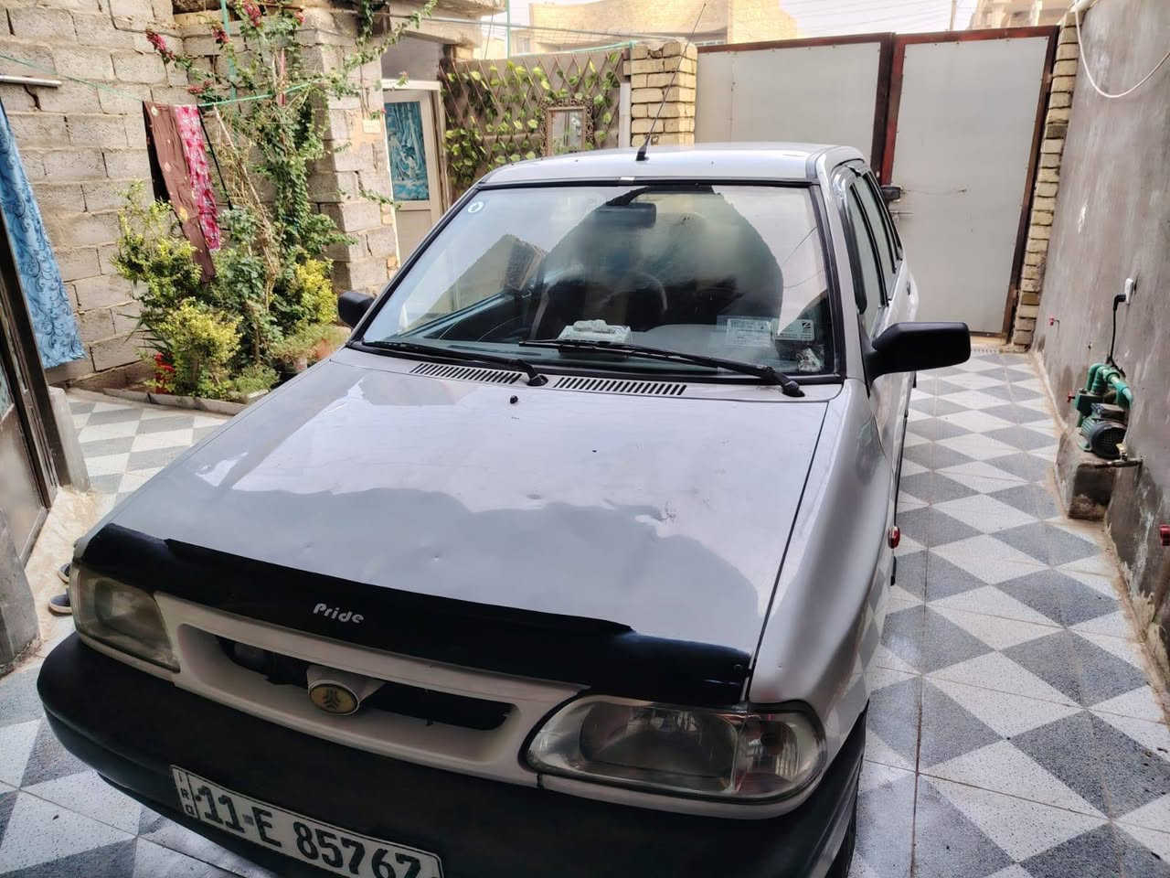 السلام عليكم
سايبه خصوصي 
رقم بغداد 
مديل 12
خير من الله 
كير محرك كفاله 
الكشر كفاله 
مكان سياره بغداد النهروان 
السعر 43 مجاله كلش قليل
***********
