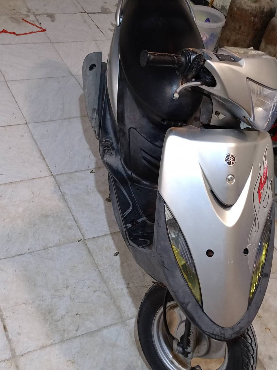 السلام عليكم ورحمة الله وبركاته دراجه للبيع ماكس عدله الدراجه صالحه شهرين   من طالعه من الحاويه ماكينه50 بلاد  بلاديه ما مفتوح بيها اي برغي سعر الدراجه ( مليون)  بيها مجال للشراي مكاني ناصريه مركز
***********
