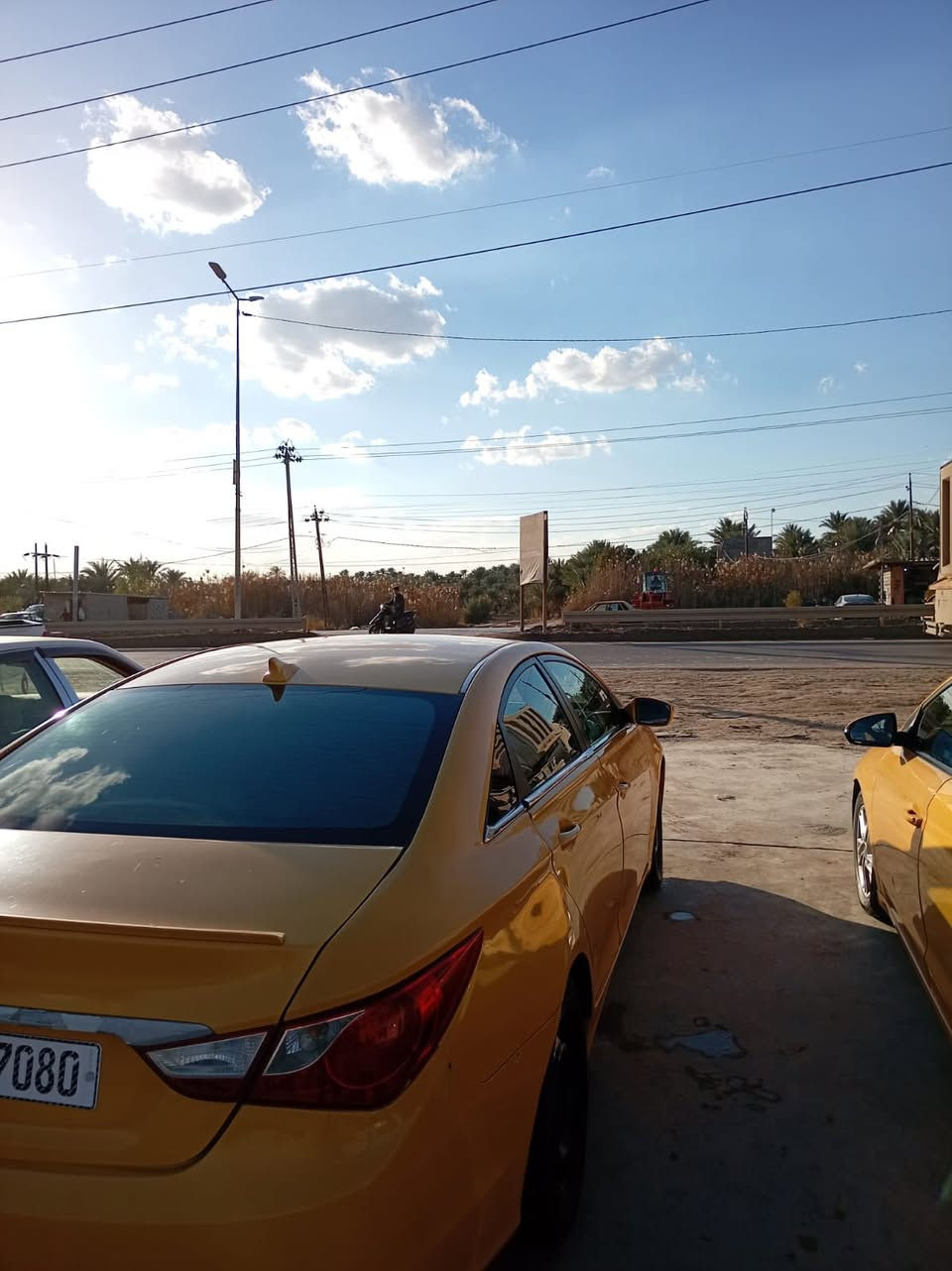 السلام عليكم سوناته 2011 رقم بابل انكليزي  راعيه موجود مداور ثاني يوم سياره جاهزه كير مكينه كهربائيات حداديه 70‎%‎ ضربته السياره  بدنه مبدله وخشوم جاملاغات وبابين تبديل وجاملغ الخلفي جهت العبري ب80 وبيه مجال 
 ***********
