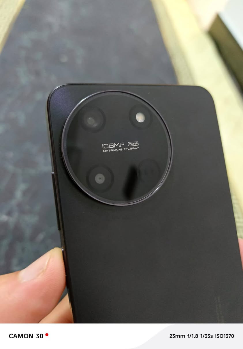 سلام عليكم
ريلمي 11
ذاكره عشوائية 8
ذاكرة تخزين 256
بطاريه 5000 ملي امبير
شاحن سريع 67 واط
السعر 200 وبي مجال
مكاني بغداد منطقة الحسينية قرب المستشفى التركي ***********
