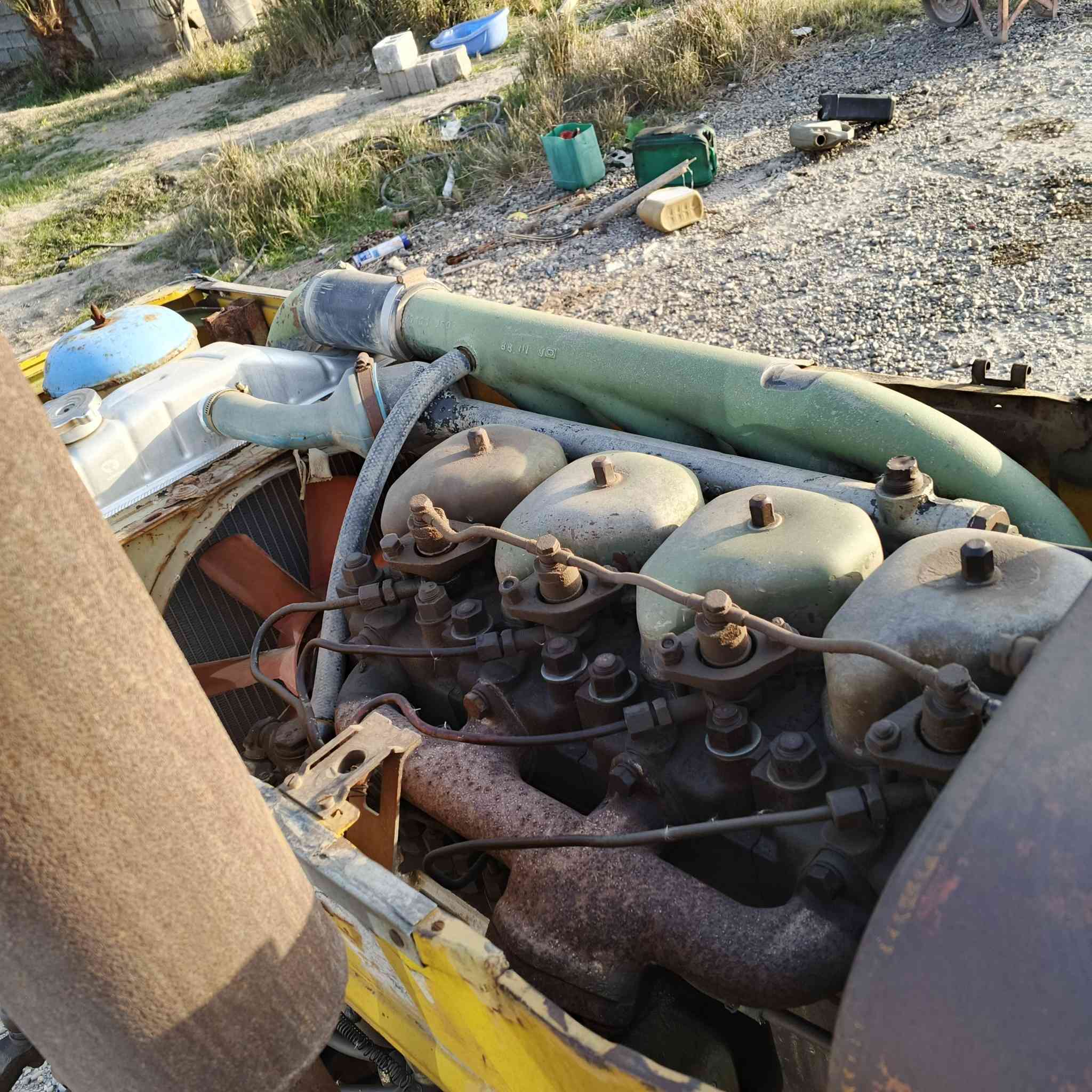 سلام عليكم مكينه 89 صفرة مكفولة كفالة عامة تخم تاير ورة وكدام محرك جديد لاتنقيص ولاتبخير من التبديلة للتبديلة مكان بغداد التاجي للاستفسار الاتصال على الرقم ***********//***********
