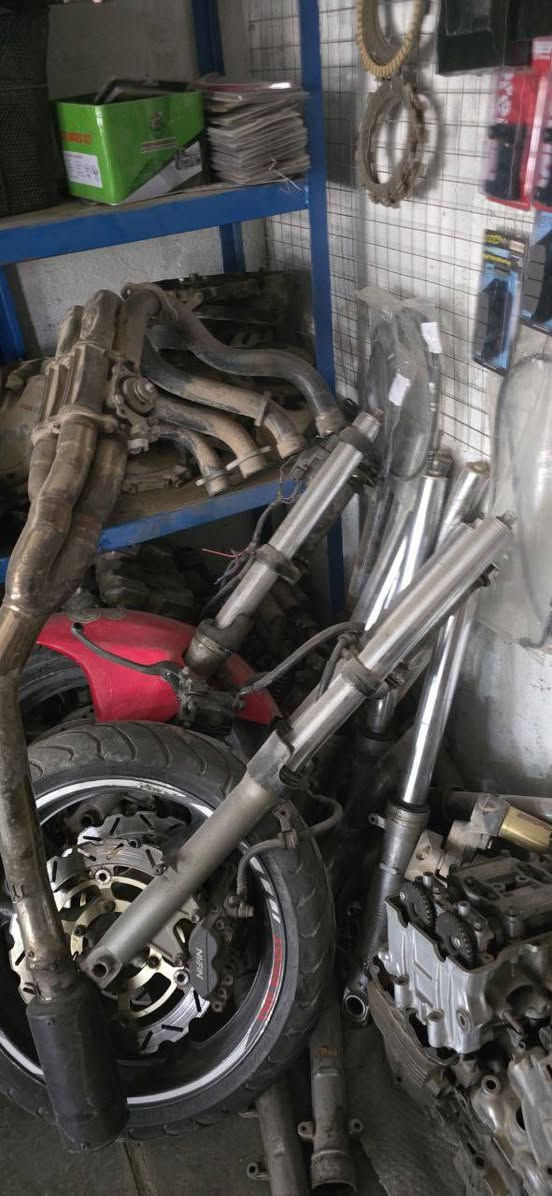 متوفر قطع غيار دراجات تفصيخ وجديد توصيل موجود لكل المحافضات
عنوان المحل ديوانيه قضاء عفك محل #كرارجاري
‏‪***********‬‏ بي واتساب
