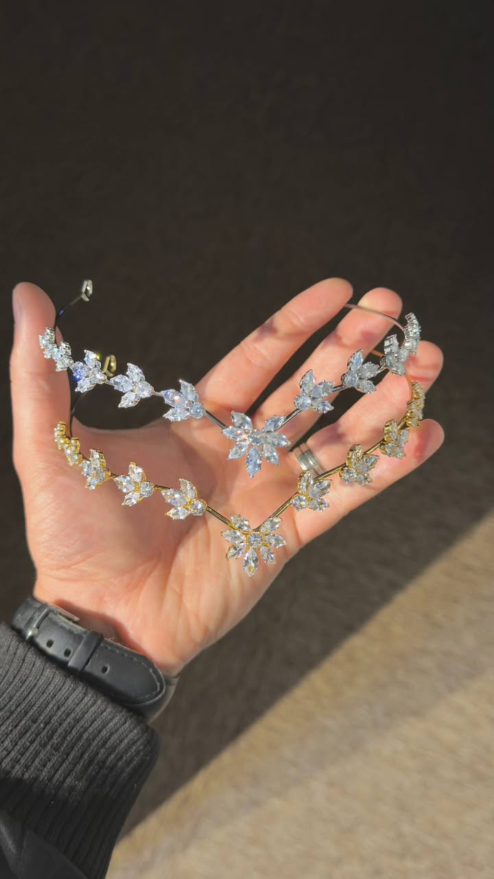 تاج روماني زاركون اصلي
سعر الدرزن 96 الف


**إذا كنت صاحب هذا الإعلان وتريد حذفه لأي سبب، رجاءا أرسل رسالة إلى الدعم الفني**