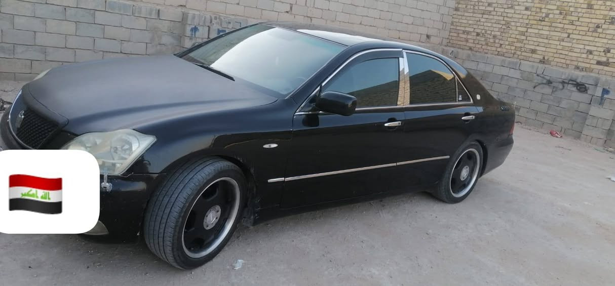السلام  عليكم  شاهينه 2007 كصه حنطه شاصي 82دكمتين   كير  محرك حداديه   بيها لوحات فقط منضومه كزوز رياضي  وياله رياضي   مكفوله من الضربه عده الكص  سياره  حلو كلش مكاني نجف
 ***********
السعر 35
