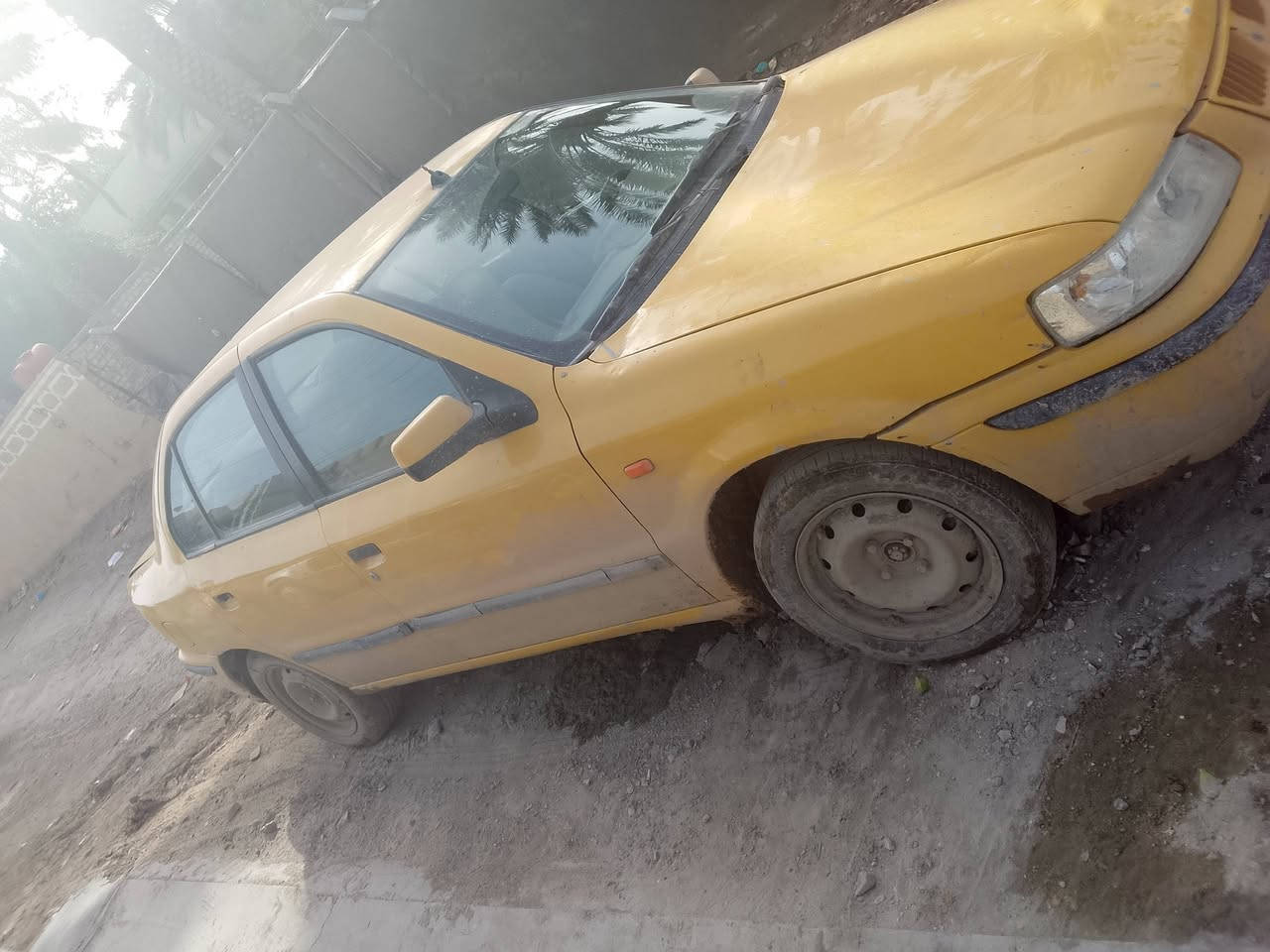 السلام عليكم سمند مديل11سيارة حلوه ونضيفه مصفره هيئا وغرامات مالكها ب ديوانيه مامتواصل ويا رقم الهاتف ***********
