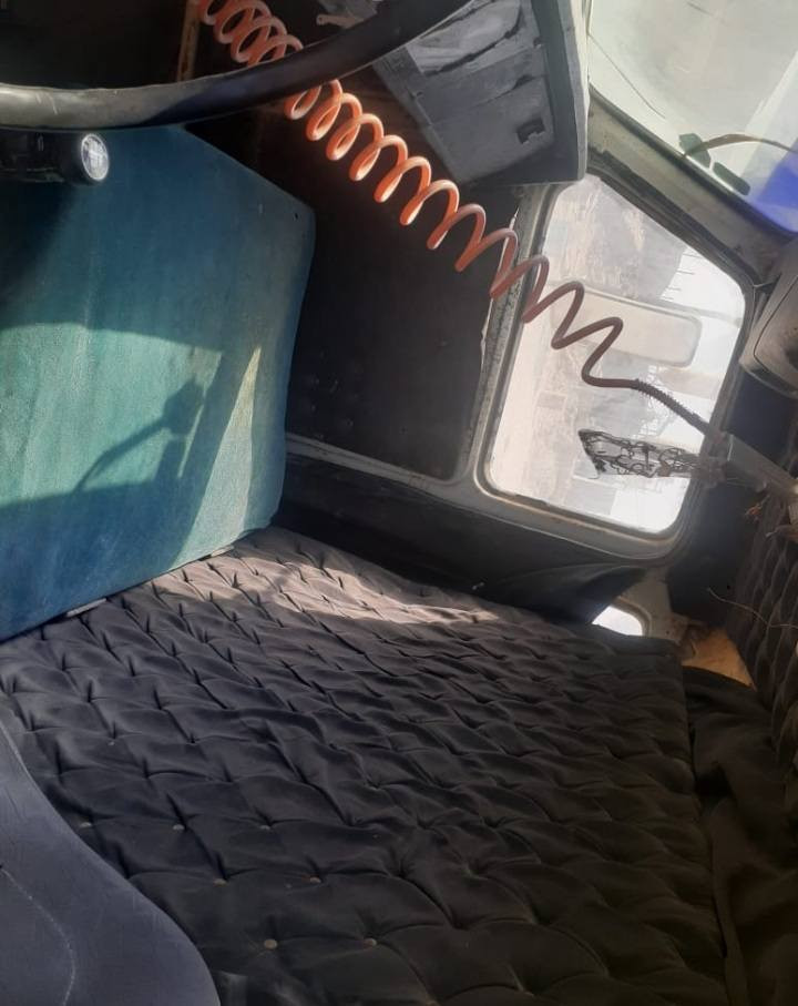 للبيع السعر 60 ورقه 

***********
