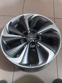 للبيع  تخم ويلكب  هوندا اصلي  حجم 18  السعر 450الف  07736184145