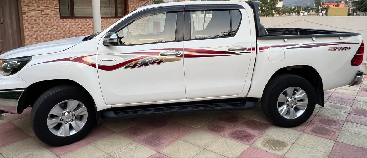 Toyota Hilux
تۆیۆتا هایلۆکس مەرزیە ٢٠١٦ی سەید نەهرۆ ،گێر عادی زۆرجوانو  خاوێنە ٤ تایەی بیلاد نۆئی لەسەرە گیر مەکنیە دەبل اکسل بەشەرت زۆر تندو تۆلە تەحویل و غرامەی بەشەرت ،رەسمی سۆنەرم داناوە بۆ زانینی ساردی و بۆیاغ ، نرخی خوار بازار 
*********** أربيل, العراق
